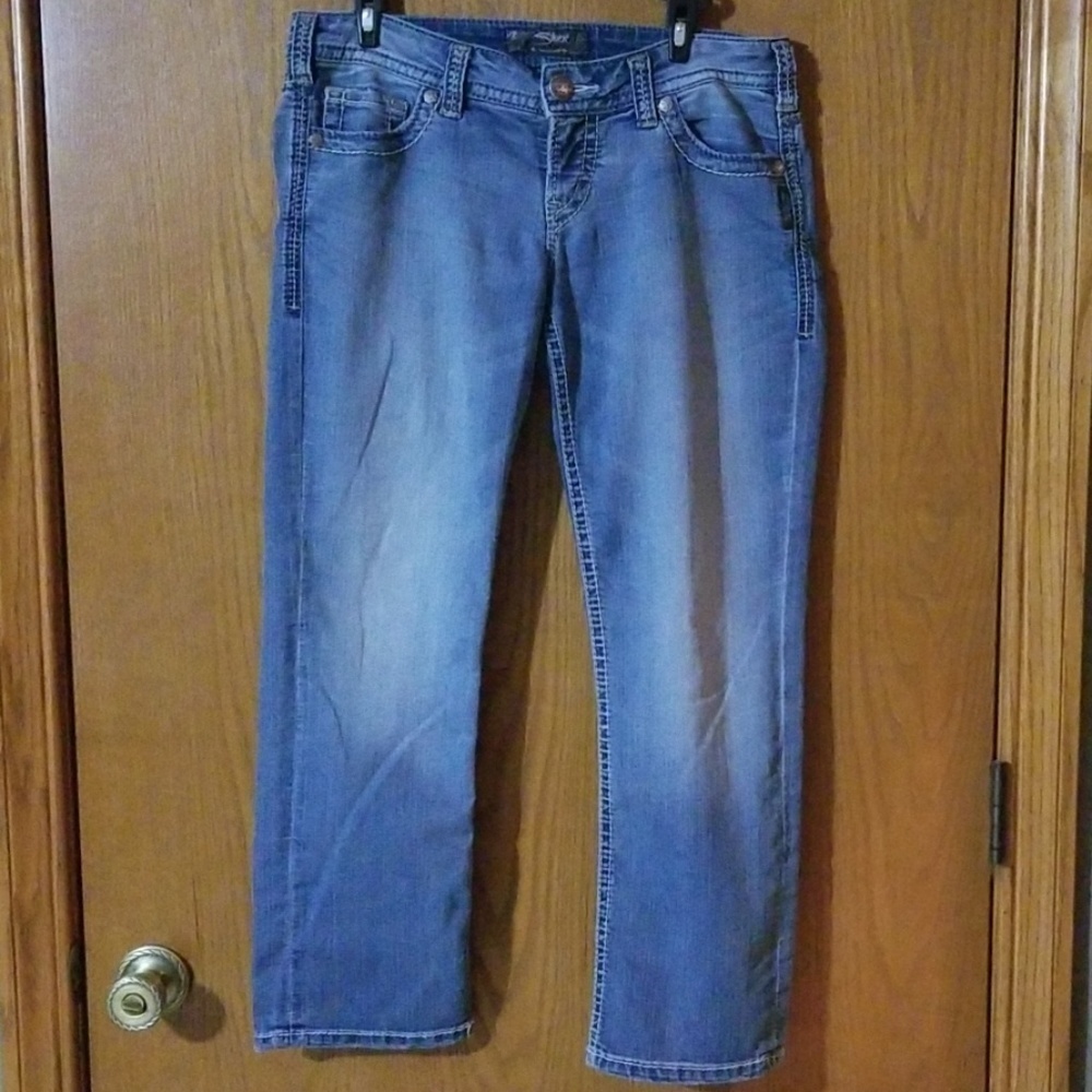 Silver jeans.  Santorini.